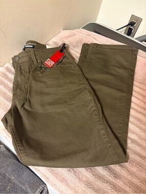 Buffalo David Bitton Ethan Super Slim Men’s Pants 36x32 Olive NWT